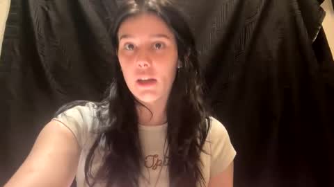 Snapshot of bitchesinthebasement chatting on 18, 12, 2024 bitchesinthebasement online show from 18, 12, 2024