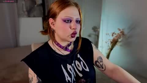 Snapshot of bitchofsun chatting on 14, 6, 2026 Nana online show from 14, 6, 2026