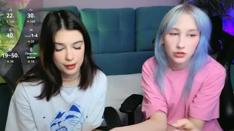 Julia online show from 17, 4, 2026