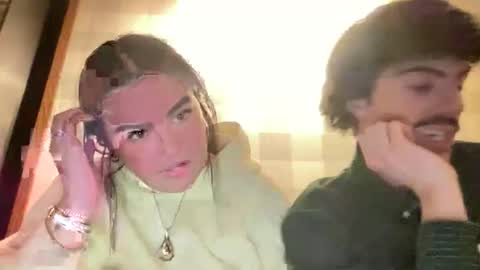 Snapshot of bkws985 chatting on 26, 3, 2026 bkws985 online show from 26, 3, 2026