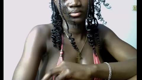 Snapshot of black_ebonyqueen chatting on 19, 10, 2025 Esthy online show from 19, 10, 2025