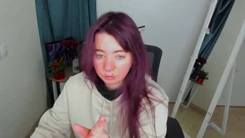  Black Kittie    Wednesday - 1300 - 1900 GMT help me get 100 thumbs up online show from 7, 1, 2026