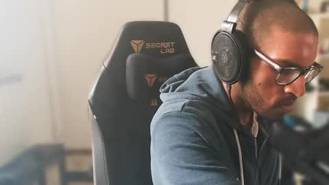 Master online show from 12, 4, 2026