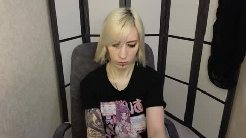 Snapshot of black_orchides chatting on 2, 4, 2026 Emily online show from 2, 4, 2026