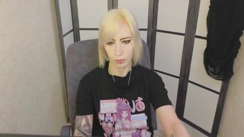 Snapshot of black_orchides chatting on 8, 4, 2026 Emily online show from 8, 4, 2026