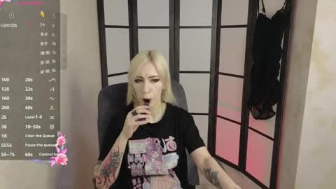 Snapshot of black_orchides chatting on 26, 4, 2026 Emily online show from 26, 4, 2026