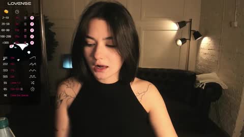 Mon Mon online show from 4, 10, 2025