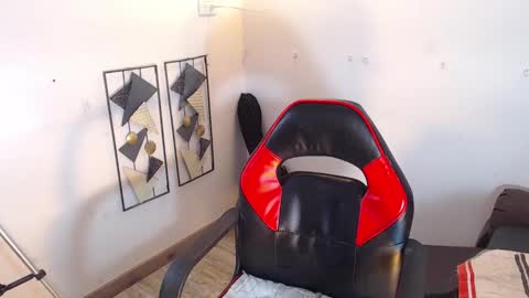 black raiden online show from 27, 10, 2025