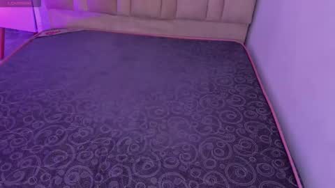 B L A C K  R O S E  online show from 4, 3, 2026