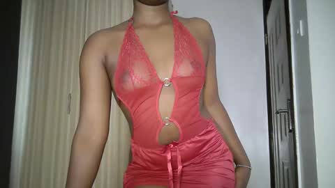 Snapshot of black_rosey chatting on 6, 5, 2026 veraa online show from 6, 5, 2026