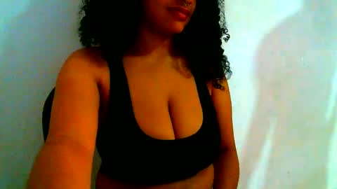 Snapshot of blackandwhitesex0123 chatting on 18, 3, 2026 blackandwhitesex0123 online show from 18, 3, 2026