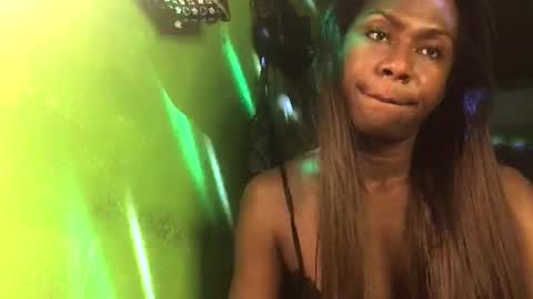 Crystal online show from 25, 1, 2025