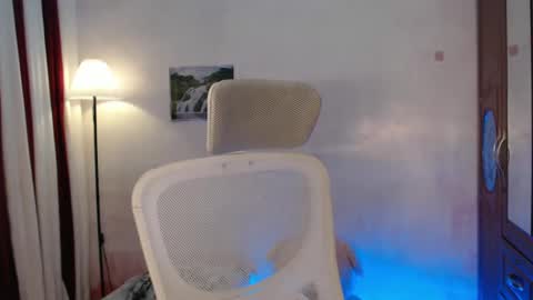 Snapshot of blackbarbiesavanna_23 chatting on 8, 2, 2025 savanna online show from 8, 2, 2025