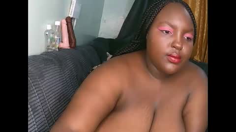 Snapshot of blackbigboobys chatting on 2, 4, 2026 candy online show from 2, 4, 2026