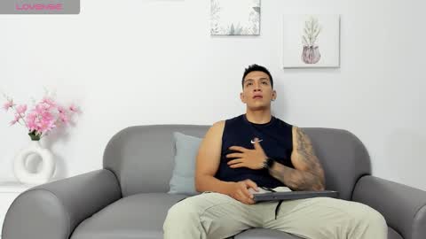 Max online show from 10, 9, 2025