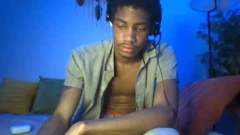 Snapshot of blackbulltitus chatting on 6, 3, 2026 BlackBullTitus online show from 6, 3, 2026