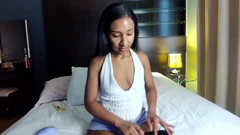Snapshot of blackd0ll chatting on 7, 4, 2026 Angye online show from 7, 4, 2026