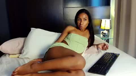 Snapshot of blackd0ll chatting on 7, 7, 2026 Angye online show from 7, 7, 2026