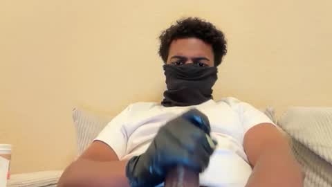 Snapshot of blackdaddy49 chatting on 18, 12, 2025 blackdaddy49 online show from 18, 12, 2025