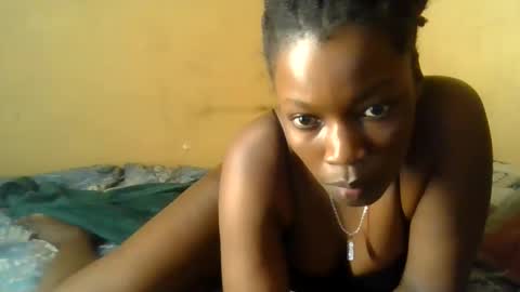 Snapshot of blackdoll9396 chatting on 24, 4, 2026 blackdoll9396 online show from 24, 4, 2026