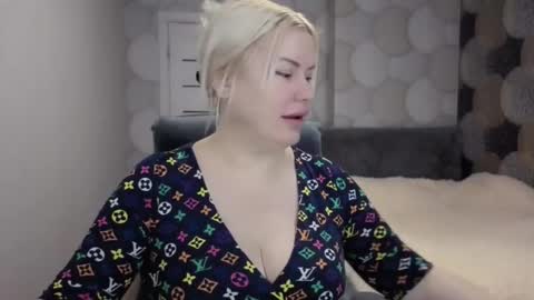 blackeyes11 online show from 9, 11, 2025