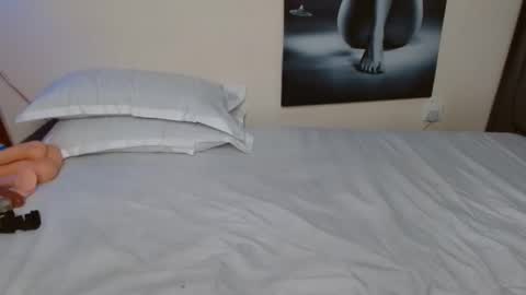 Smiley sylivia online show from 31, 10, 2025