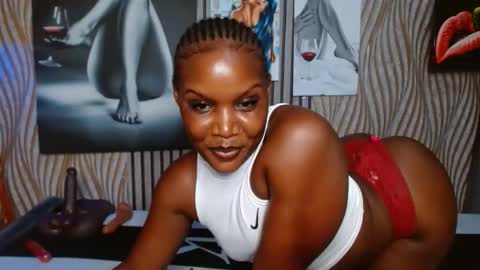 Snapshot of blackmellanin_ chatting on 15, 4, 2026 Smiley sylivia online show from 15, 4, 2026
