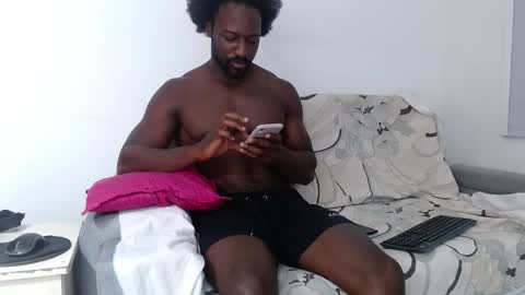 Twtter 1MikeBeckford            Onlyfns beckfordmike online show from 26, 2, 2026