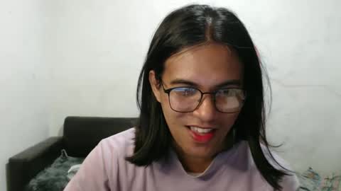 Ellez online show from 5, 12, 2024