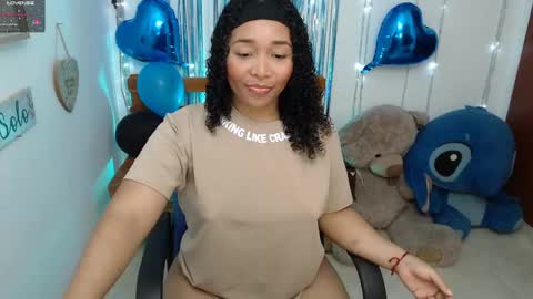 Snapshot of blackqueen_18 chatting on 29, 12, 2024 blackqueen_18 online show from 29, 12, 2024