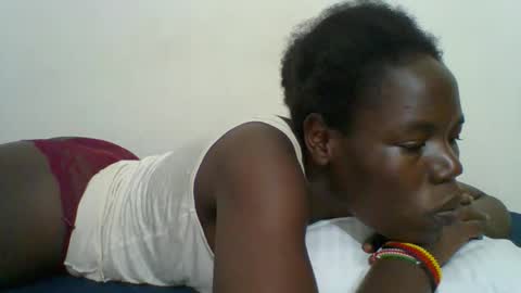 Snapshot of blacksexygal chatting on 26, 4, 2026 SARAH online show from 26, 4, 2026