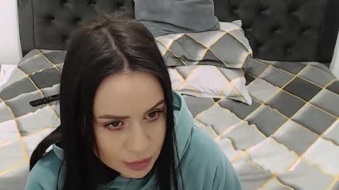 Mira online show from 4, 2, 2025