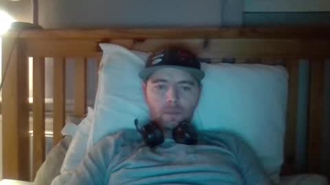 Snapshot of blackvswhite2022 chatting on 24, 1, 2025 blackvswhite2022 online show from 24, 1, 2025