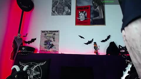 Snapshot of blackwolf_6 chatting on 3, 11, 2025 Dave online show from 3, 11, 2025