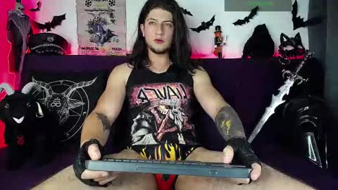 Snapshot of blackwolf_6 chatting on 4, 11, 2025 Dave online show from 4, 11, 2025