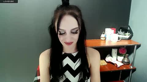 Snapshot of blacky_berry chatting on 19, 12, 2024 Ivy online show from 19, 12, 2024