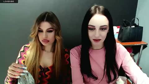 Snapshot of blacky_berry chatting on 24, 12, 2024 Ivy online show from 24, 12, 2024