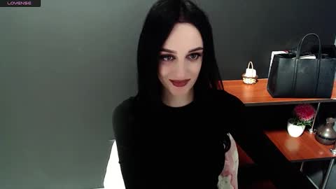 Snapshot of blacky_berry chatting on 18, 1, 2025 Ivy online show from 18, 1, 2025