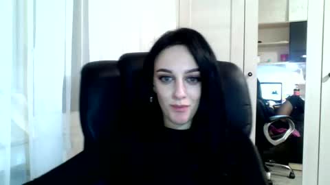 Snapshot of blacky_berry chatting on 18, 1, 2025 Ivy online show from 18, 1, 2025