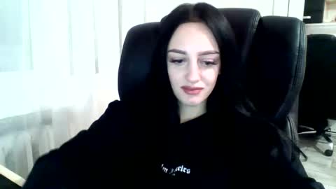 Snapshot of blacky_berry chatting on 26, 1, 2025 Ivy online show from 26, 1, 2025