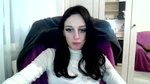 Snapshot of blacky_berry chatting on 4, 2, 2025 Ivy online show from 4, 2, 2025