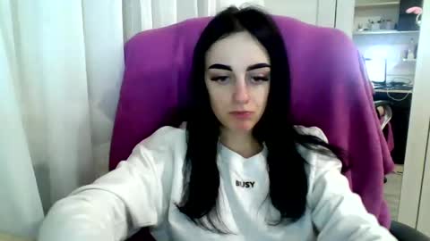 Snapshot of blacky_berry chatting on 13, 2, 2025 Ivy online show from 13, 2, 2025