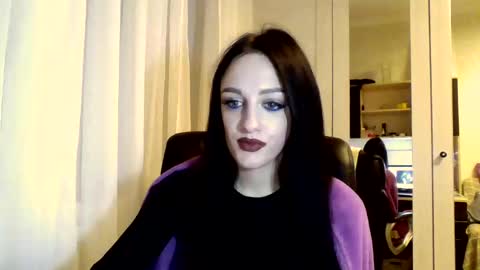 Snapshot of blacky_berry chatting on 25, 2, 2025 Ivy online show from 25, 2, 2025