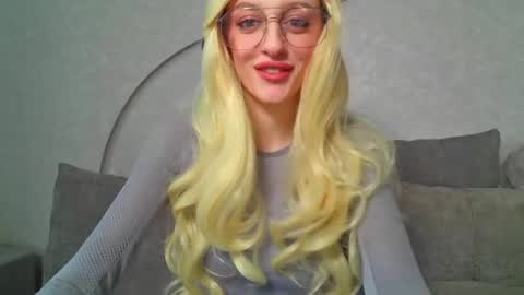 Snapshot of blacky_berry chatting on 23, 3, 2026 Ivy online show from 23, 3, 2026