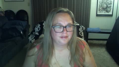 bladesizzo3111 online show from 10, 9, 2025