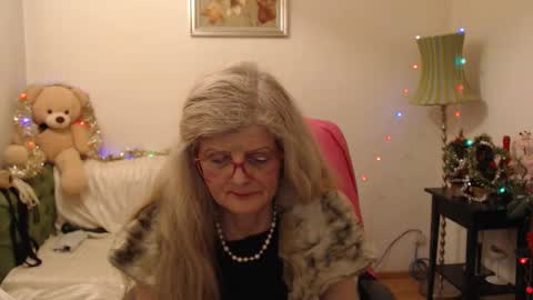 Snapshot of blairfort chatting on 31, 12, 2024 blairfort online show from 31, 12, 2024