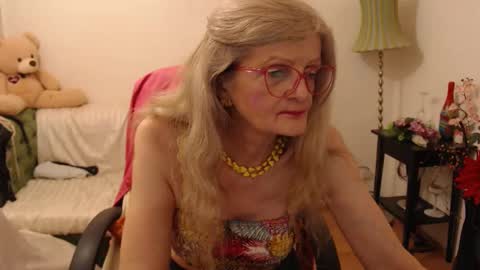 Snapshot of blairfort chatting on 5, 2, 2025 blairfort online show from 5, 2, 2025