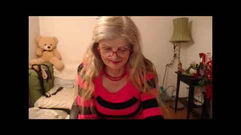 Snapshot of blairfort chatting on 7, 10, 2025 blairfort online show from 7, 10, 2025