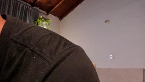 Blake Levi  Independent Model online show from 17, 2, 2025