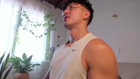 Snapshot of blake_levi chatting on 26, 3, 2026 Blake Levi Independent Model online show from 26, 3, 2026